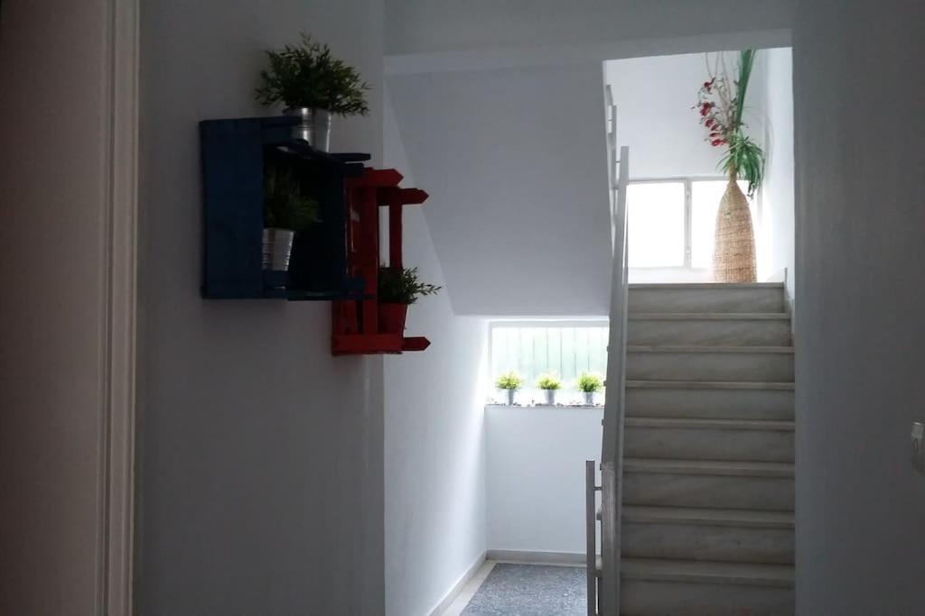 Cozy Seaside Apartment Loutraki Kültér fotó